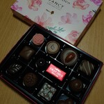 メリーチョコレート - ファンシーチョコレート(12個入)540円