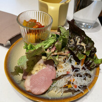 モダンチャイニーズブラッセリ― HALOW - 