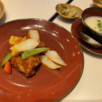 モダンチャイニーズブラッセリ― HALOW - 