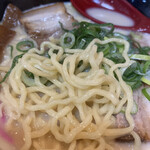 福満園 - ちぢれ麺