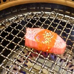 Sumibiyakiniku Kuguru - 