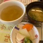 野菜レストラン ショウナン - 味噌汁スープ漬物