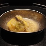 薪鳥新神戸 - 白菜 煮浸し + 鳥出汁餡 + 巌茶(岩茶)パウダー