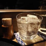 薪鳥新神戸 - 麦焼酎「中々」（ロック）