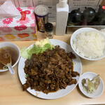 Chuuka Tarou - 焼肉定食850円ご飯、スープおかわり無料