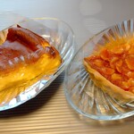 焼き菓子とタルトの店 ナイツ・ブリッジ - バスクチーズケーキ＆マカダミアナッツのタルト