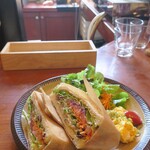 ブルームコーヒー - 野菜サンド