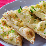 garlic naan