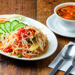 Som tam thai (green papaya salad) and tom yum goong