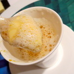 レストラン・モリエール - オマール海老のビスク カレー風味