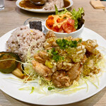 パークサイド カフェ 503 - 若鶏もも肉の油淋鶏