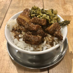 台湾の味 魯肉飯と魚介系 担担麺専門店 魯担 - ミニ魯肉飯