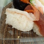 Takasago Sushi - シャリがデカイ