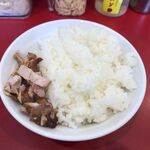 ラーメン濱野家 - ライス (100円)