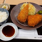 とんかつ神楽坂さくら - 料理写真:あじフライとロースかつ定食