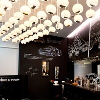 ザ モメンタム バイ ポルシェ - 