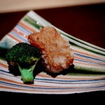 日本料理FUJI - どんことブロッコリーの揚物