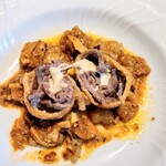 La Brianza - ブレザオラとボッコンチーニのフリットをカットしたところ。サクサクの衣とお肉とチーズ、ブレザオラが意外と肉肉しくて食べ応えあったわ〜