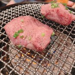 焼肉 ひだり - 