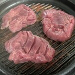 オイタミート - 厚切り牛タン（塩味）
