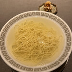 茶禅華 - 清湯麺