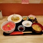 Wagokoro Kagiri - ロールキャベツとミニ本鮪丼