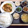 ごはんや 橘 - 豚ロースと野菜のソテー 粒マスタードソース定食