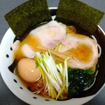 飯田商店 - 本店仕様 しょうゆらぁ麺 ♪