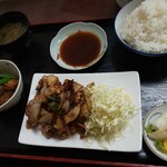 大安 - とり焼き定食