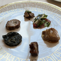 SALONE TOKYO - 