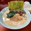 横浜ラーメン　壱鉄家
