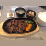 炭火焼肉と炉端 康 - ハラミステーキランチ