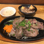 炭火焼肉と炉端 康 - ねぎタン塩ランチ