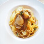 Scallop butter and soy sauce pasta