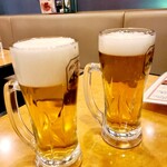 焼肉 東京山 - 手前　生ビール　奥　ノンアルビール