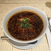 トゥーランドット 臥龍居  - 四川坦々麺