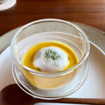 クッチーナ ベジターレ クォーレリッコ - 足柄にんじんのスープ