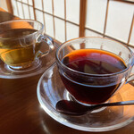 クッチーナ ベジターレ クォーレリッコ - コーヒーと紅茶