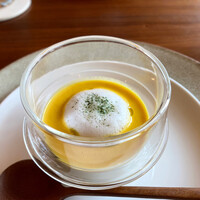 クッチーナ ベジターレ クォーレリッコ - 足柄にんじんのスープ
