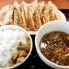 Gyouza No Ajiyoshi - W餃子定食&唐揚げ