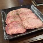 焼肉 まる翔 - 