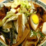 桂花ラーメン - 【New!】太肉麺。今回はキャベツもフレッシュ。