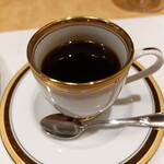 Suteki Hausu Kanai - コーヒー