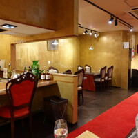 ステーキハウス金井 - 店内の様子