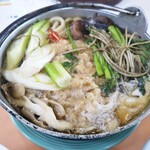 やま久 白神店 - 鍋焼きクローズアップ