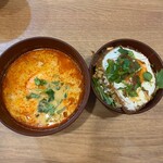 トムヤムクンと日替わり店主のBARちりバル - トムヤムクン(麺orライス)＆ミニラープガイ丼セット