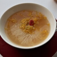 広東料理 センス - 豆腐の菊花仕立て 干し貝柱のスープ