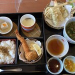 Washokusato - お昼の選べるさと御膳（エビフライ・カキフライ・そば選択）988円税込