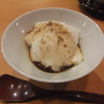 日本料理 たかむら - お豆腐のブランマンジェ風　黒蜜もおいひ。