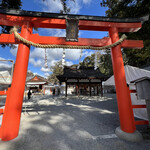 Patisserie TATSUHITO SATOI - ◎平安京鎮護の神として建された吉田神社を参拝。厄除け開運の神として有名な神社。